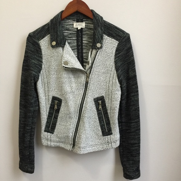 LOFT Jackets & Blazers - LOFT Lou&Grey Asymmetrical Cotton Jacket